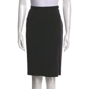 GUCCI Vintage Grey Knee-Length Skirt Size Medium/ 6 Lined, Classic Style‎